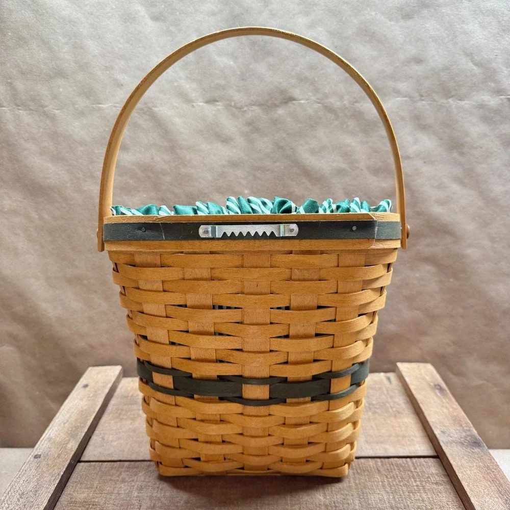 Longaberger 1998 Glad Tidings Christmas Basket Green Liner Protector USA Handle